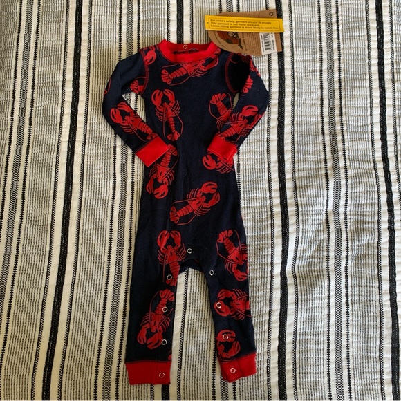 Lobster print baby onesie - Picture 1 of 3